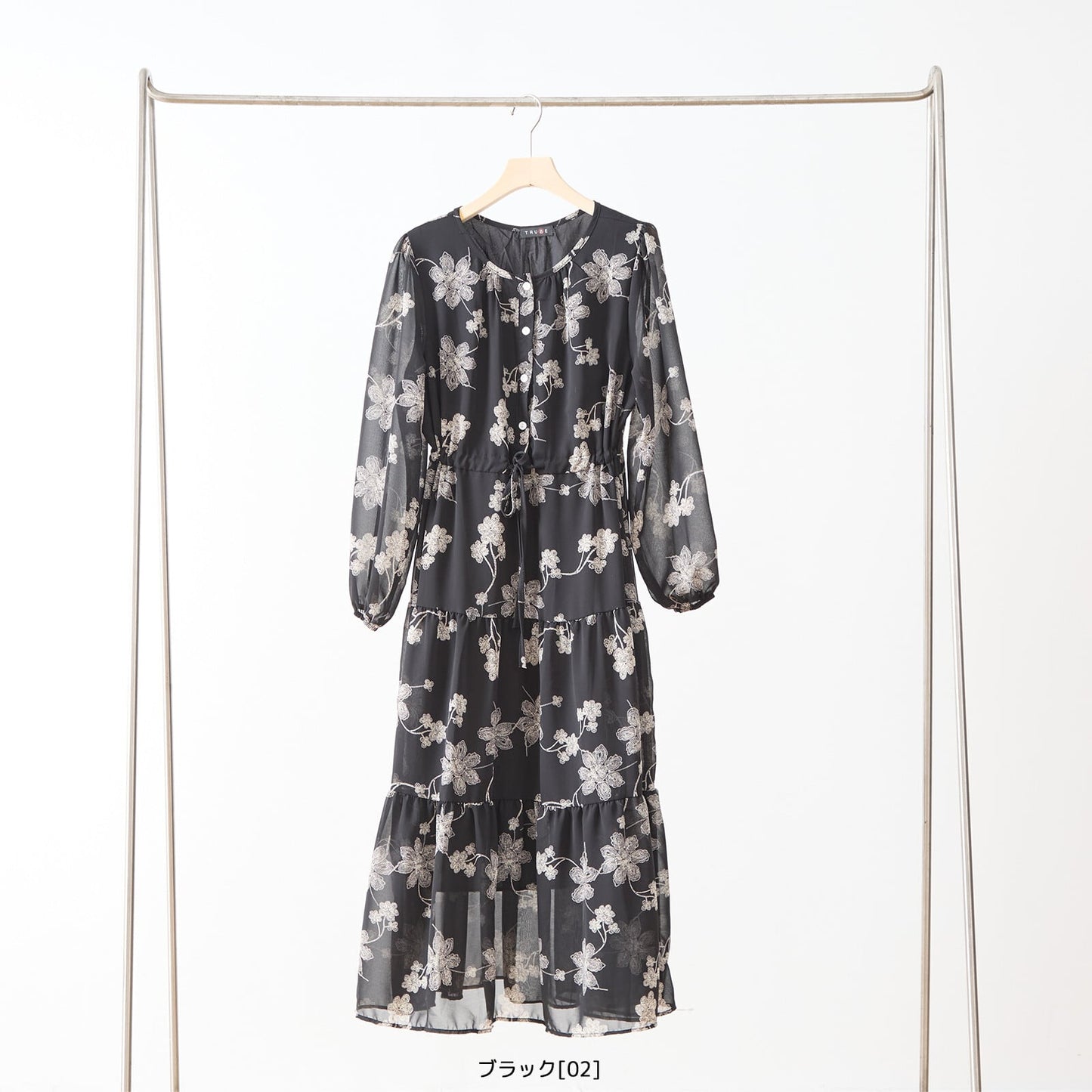 【L〜LL】エレガントフローラルティアードワンピース(N82-153)