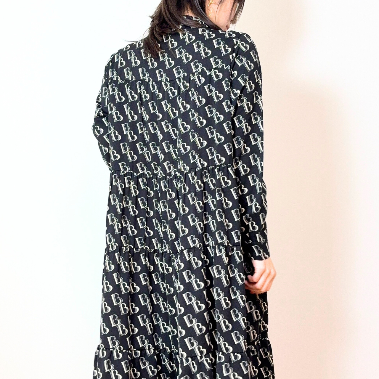 【前開き】3段ティアードロングワンピース　7柄｜イラスト／ドット／リボン柄／サファリ／バニードット／森の動物／B柄