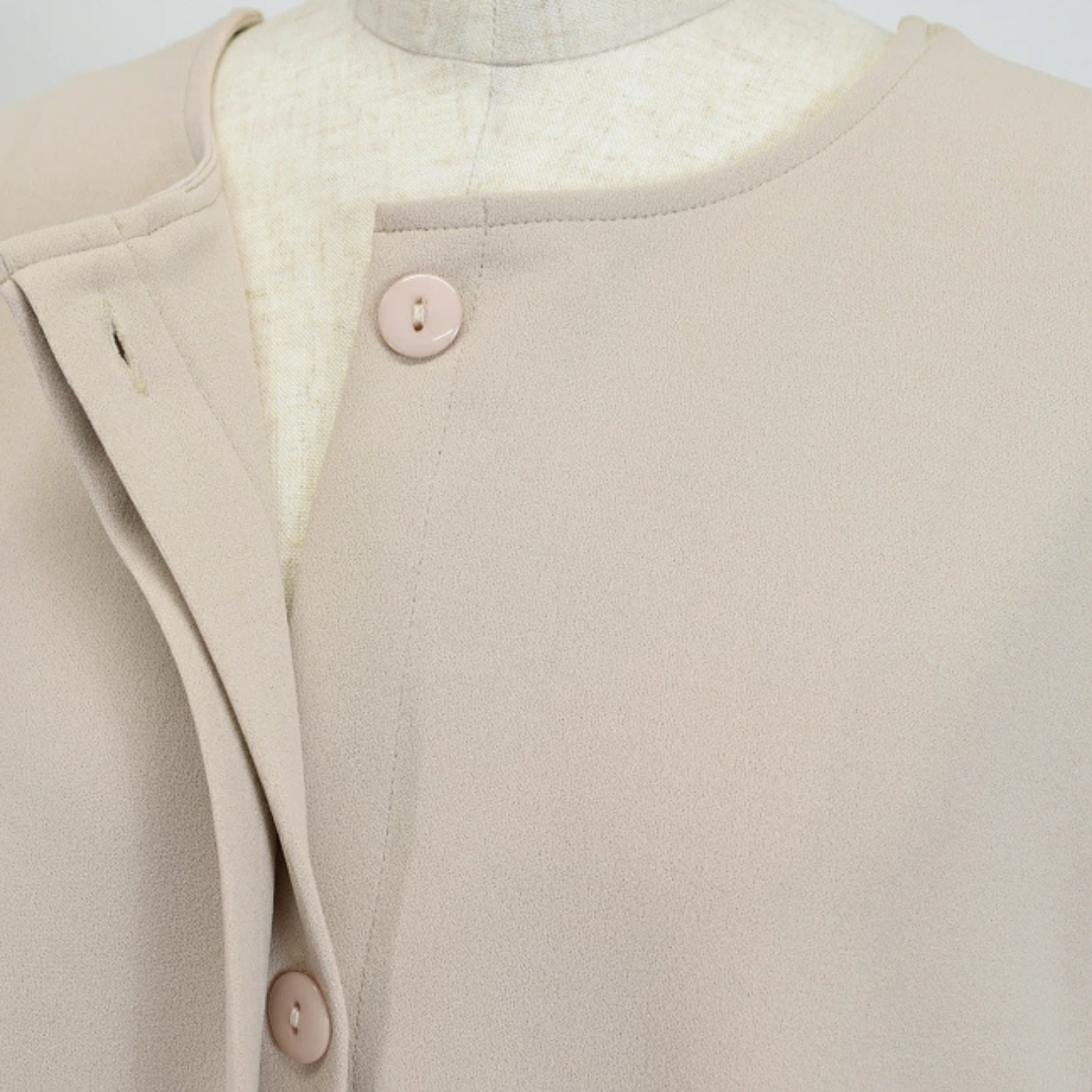 【ロングジレ】「スーツよりラク、でもちゃんと見える」体型カバージレ［ベージュ／ブラック］