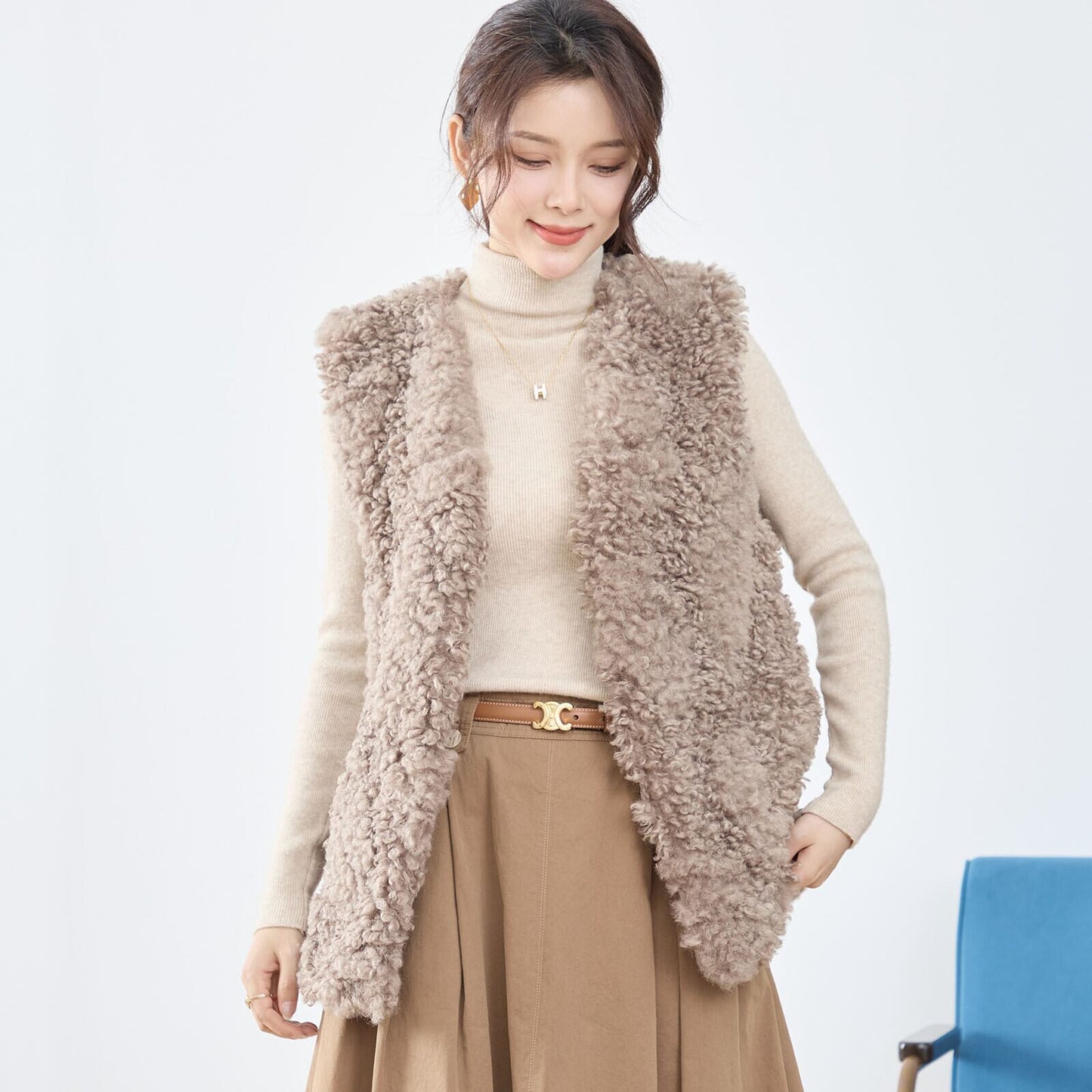 軽くてあたたかい上品ボアジレ