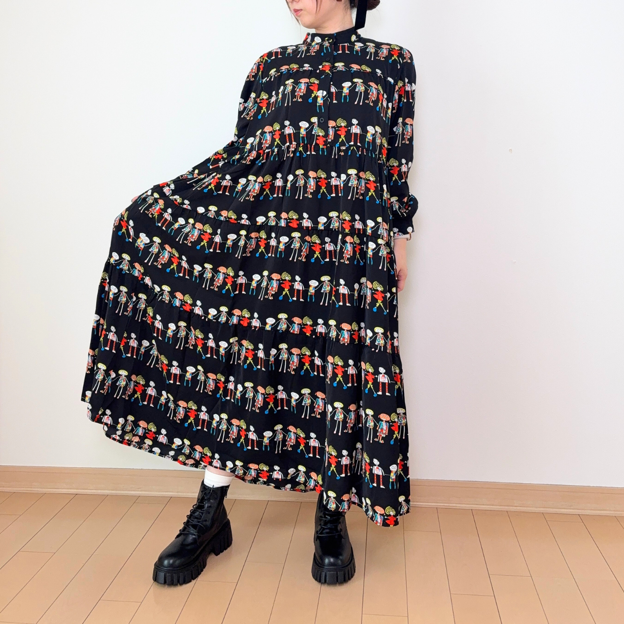 【プルオーバー】前ボタンロングワンピース｜３柄　ラビット／モノトーン手書き風アニマル／フィギア