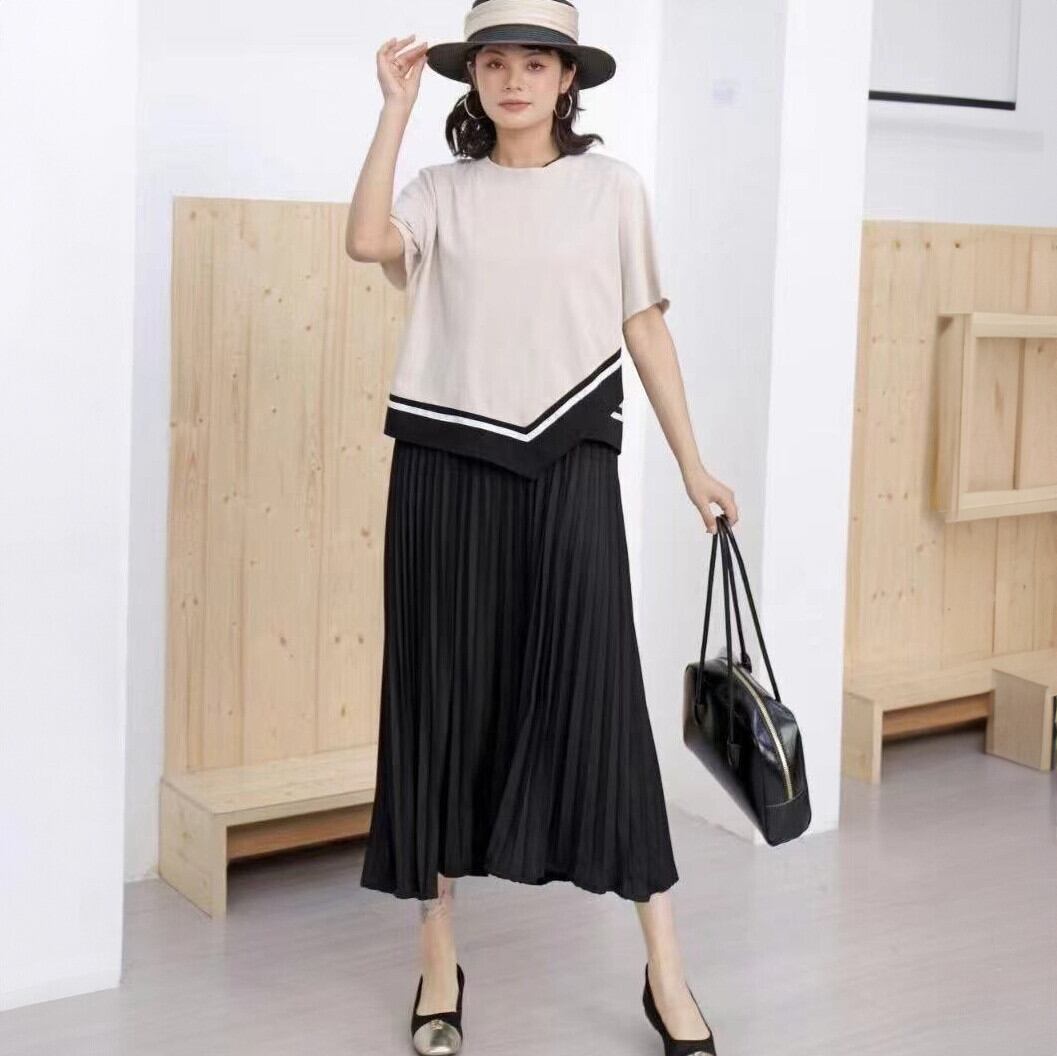 セットアップワンピース　アシメデザインカットソー×プリーツワンピース　【Fal’beu】