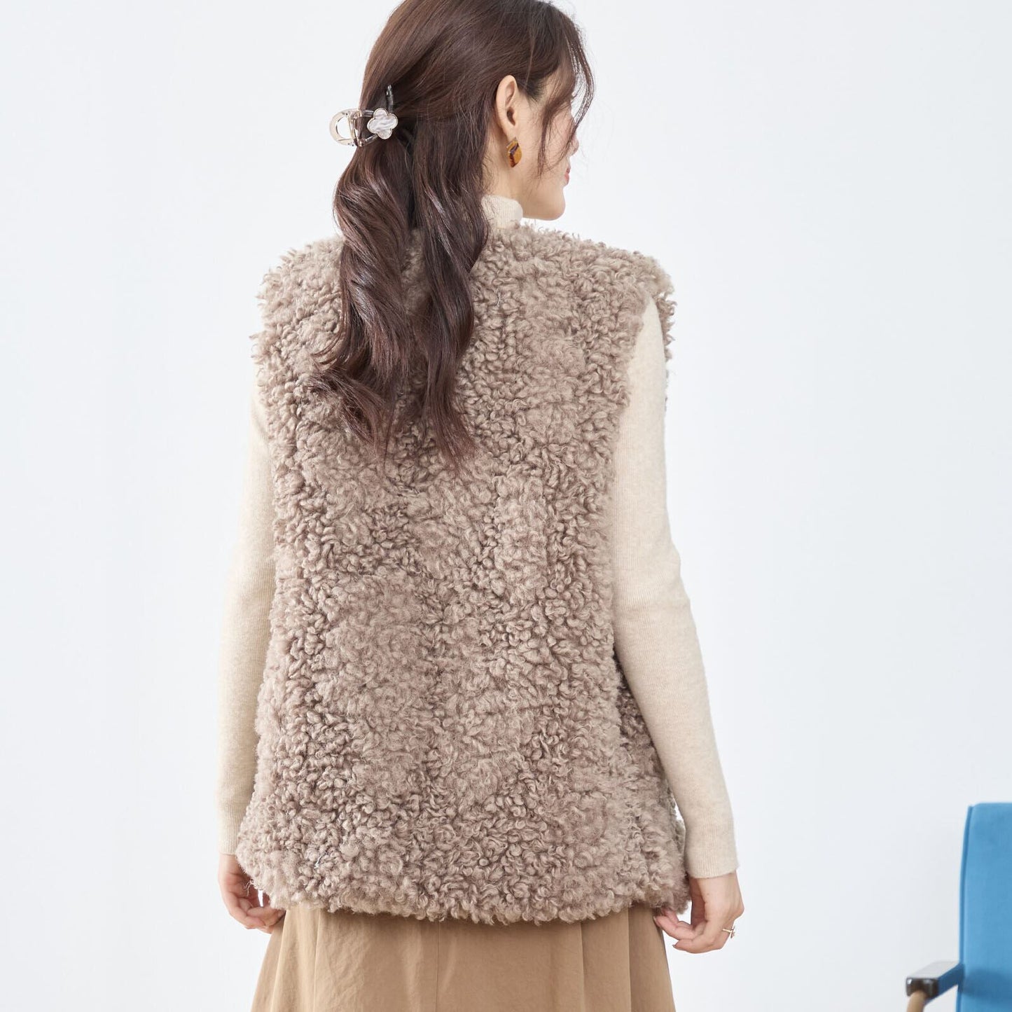 軽くてあたたかい上品ボアジレ