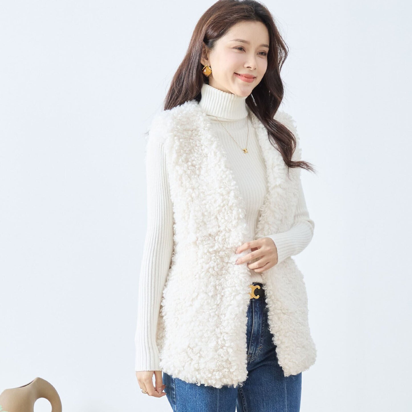 軽くてあたたかい上品ボアジレ