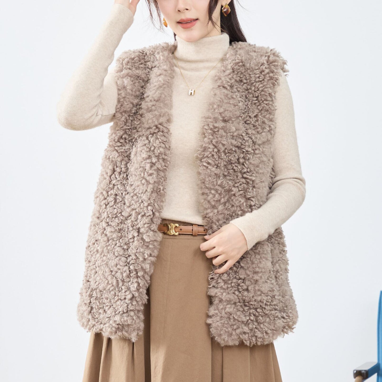 軽くてあたたかい上品ボアジレ