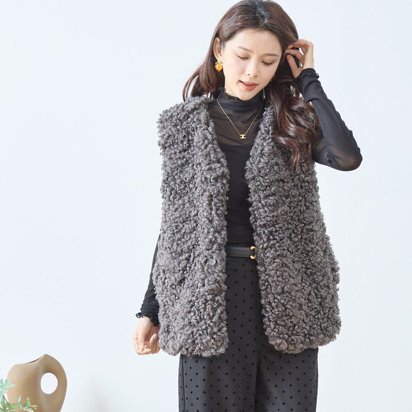 軽くてあたたかい上品ボアジレ