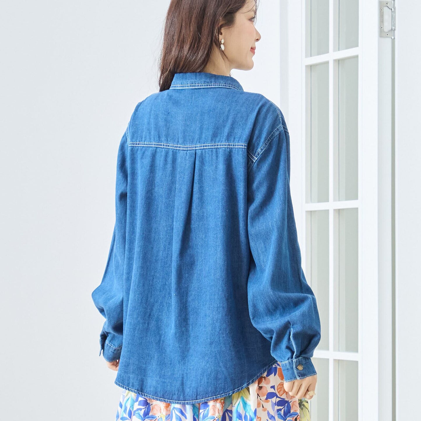 【M〜L】小花デニム刺繍シャツ(N72-520)